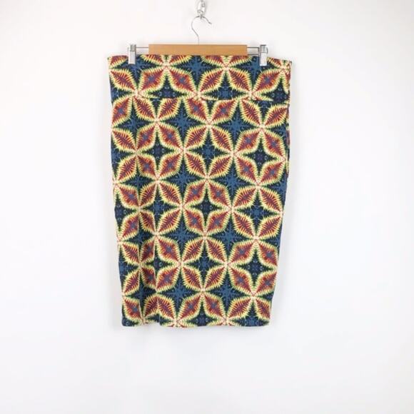 2/$30 Lularoe Large NWOT Womens Cassie Unicorn Kalidoscope Straight Skirt - Picture 4 of 8